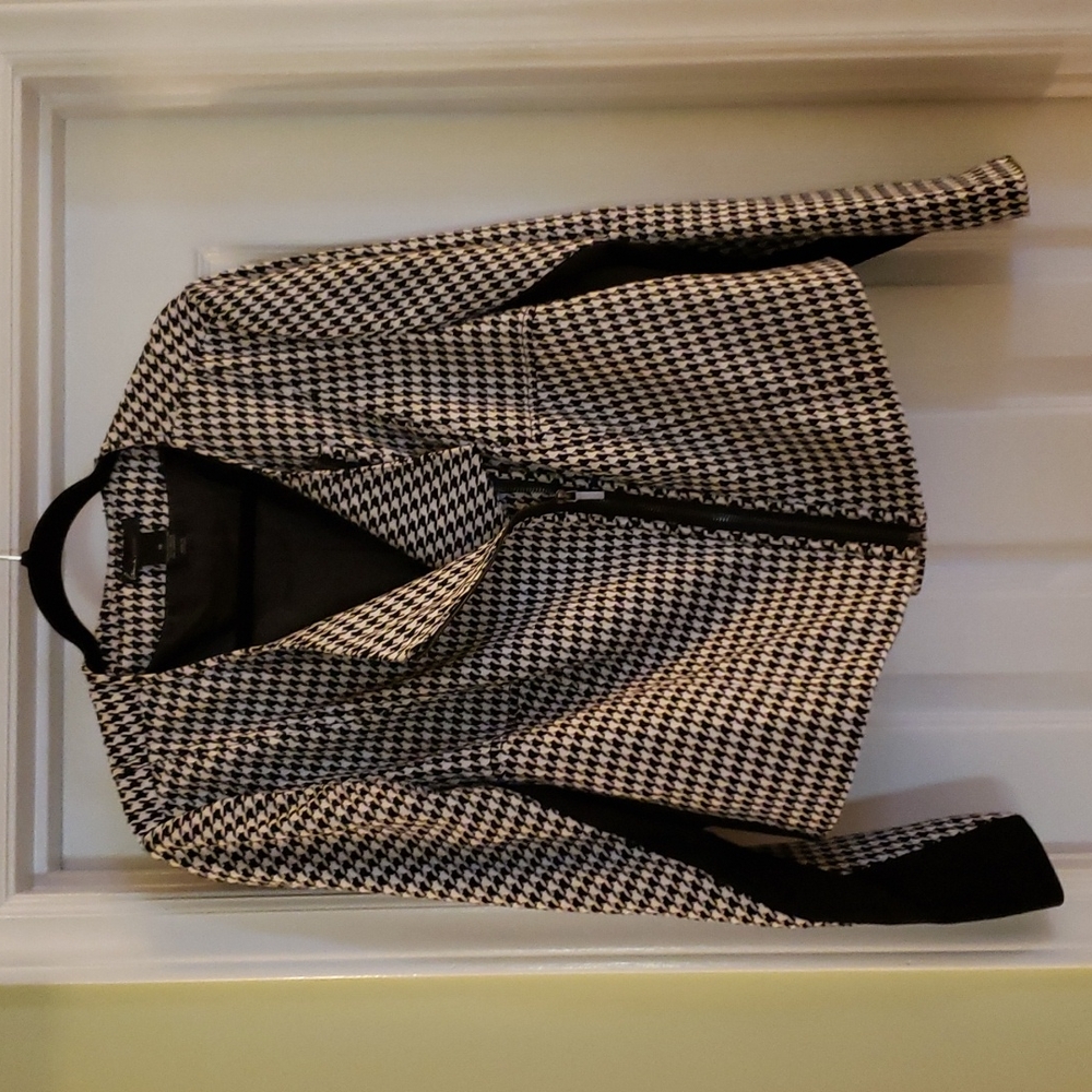 Jacket - Picture 6 of 8